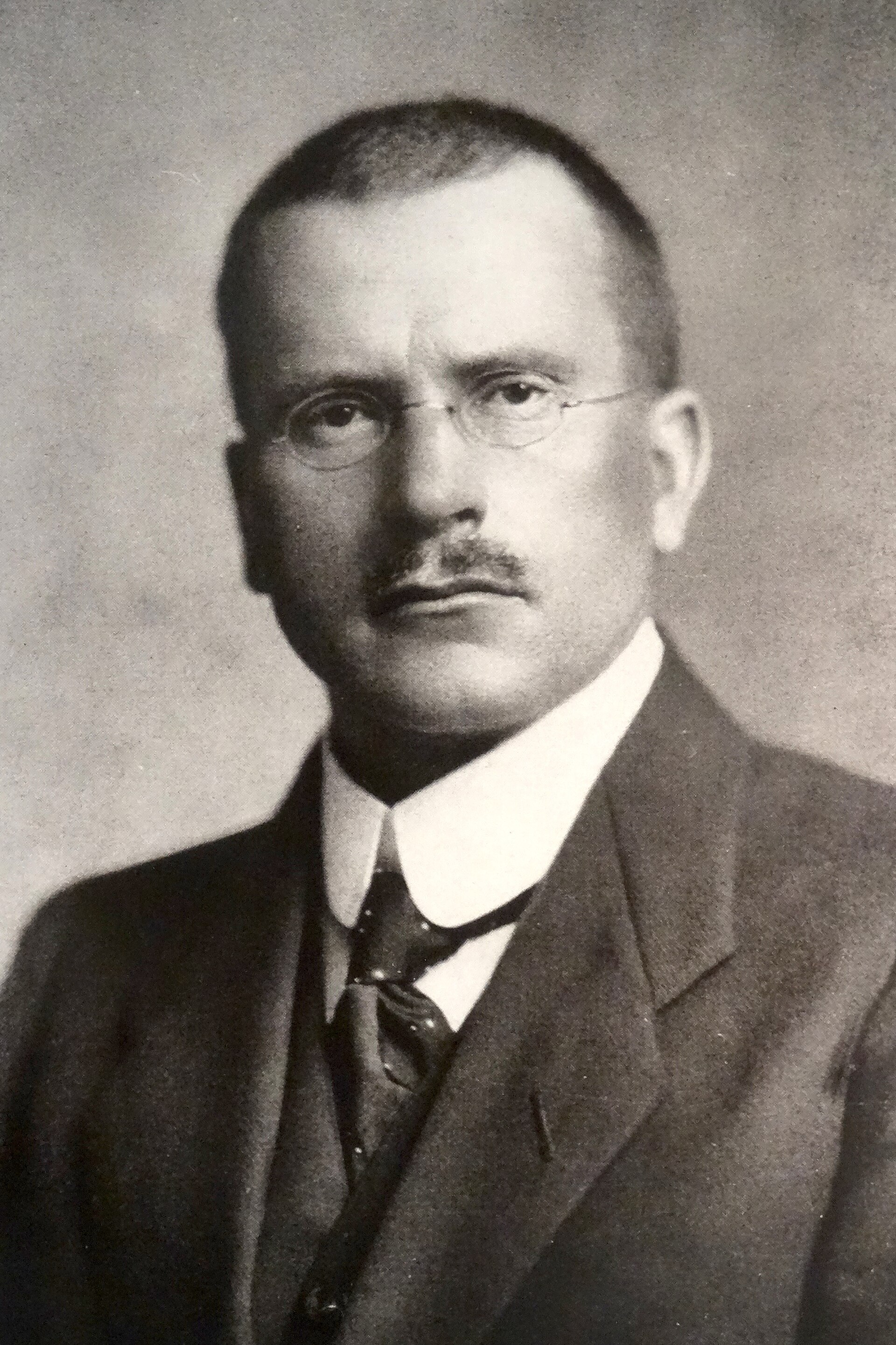 Carl Gustav Jung (1875–1961), fundador da Psicologia Analítica.